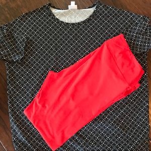 XS LulaRoe Irma with TC Leggings!